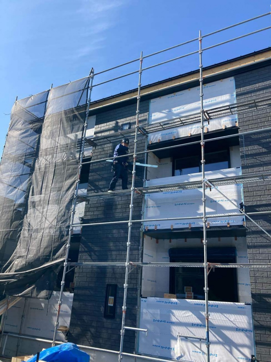 埼玉県三郷市M様賃貸住宅新築工事は外壁サイデイング工事を行いました。