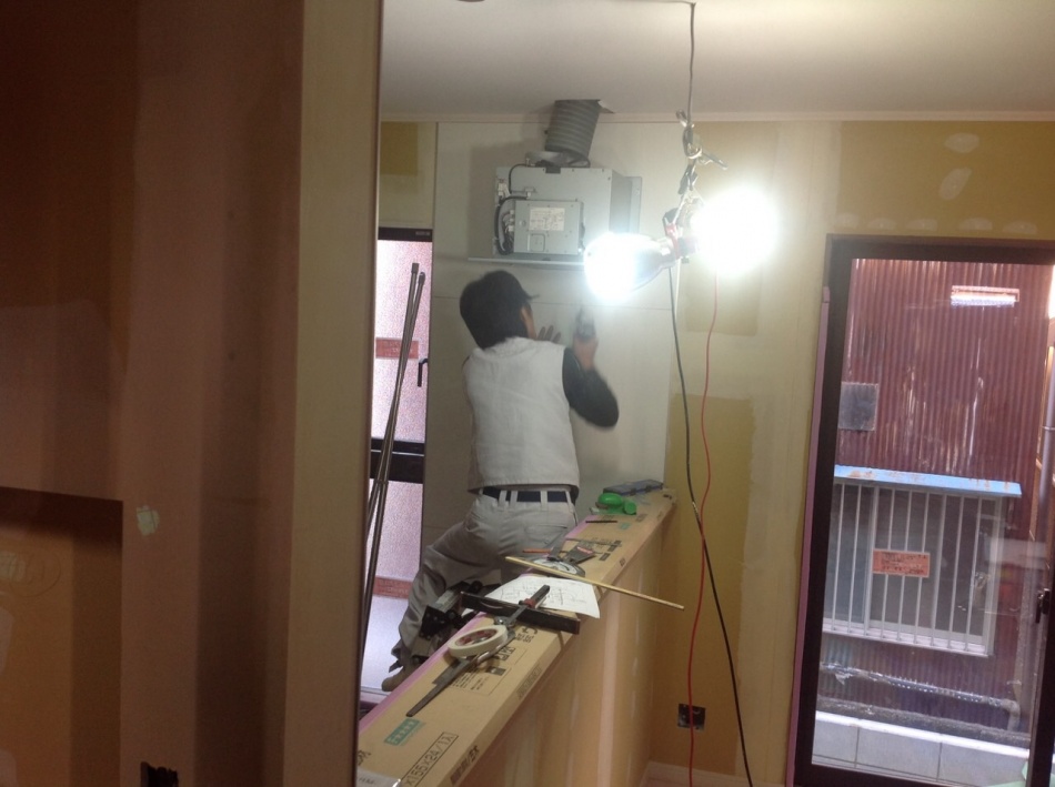 【埼玉県川口市】H様新築工事はキッチン,バルコニー手摺を取り付けました。松井産業株式会社 イシンホーム三郷店