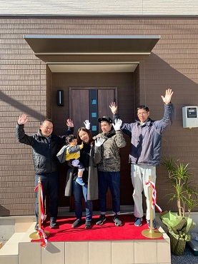 三郷市S様邸「高性能で省エネなロングライフ設計住宅夢現の家」はお引渡しでした。