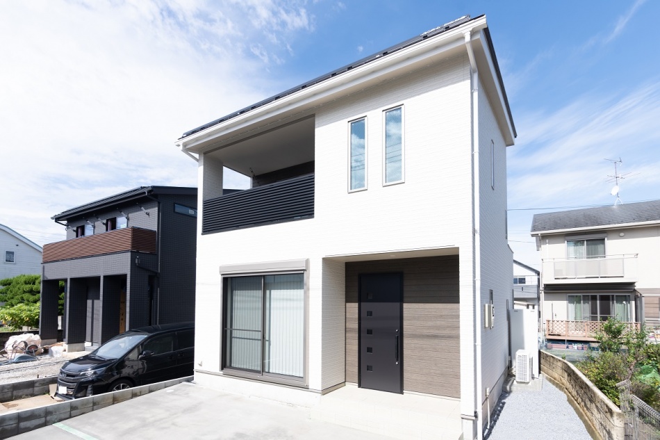 埼玉県三郷市Y様邸ホワイトモダンZEH住宅はお引渡しでした。