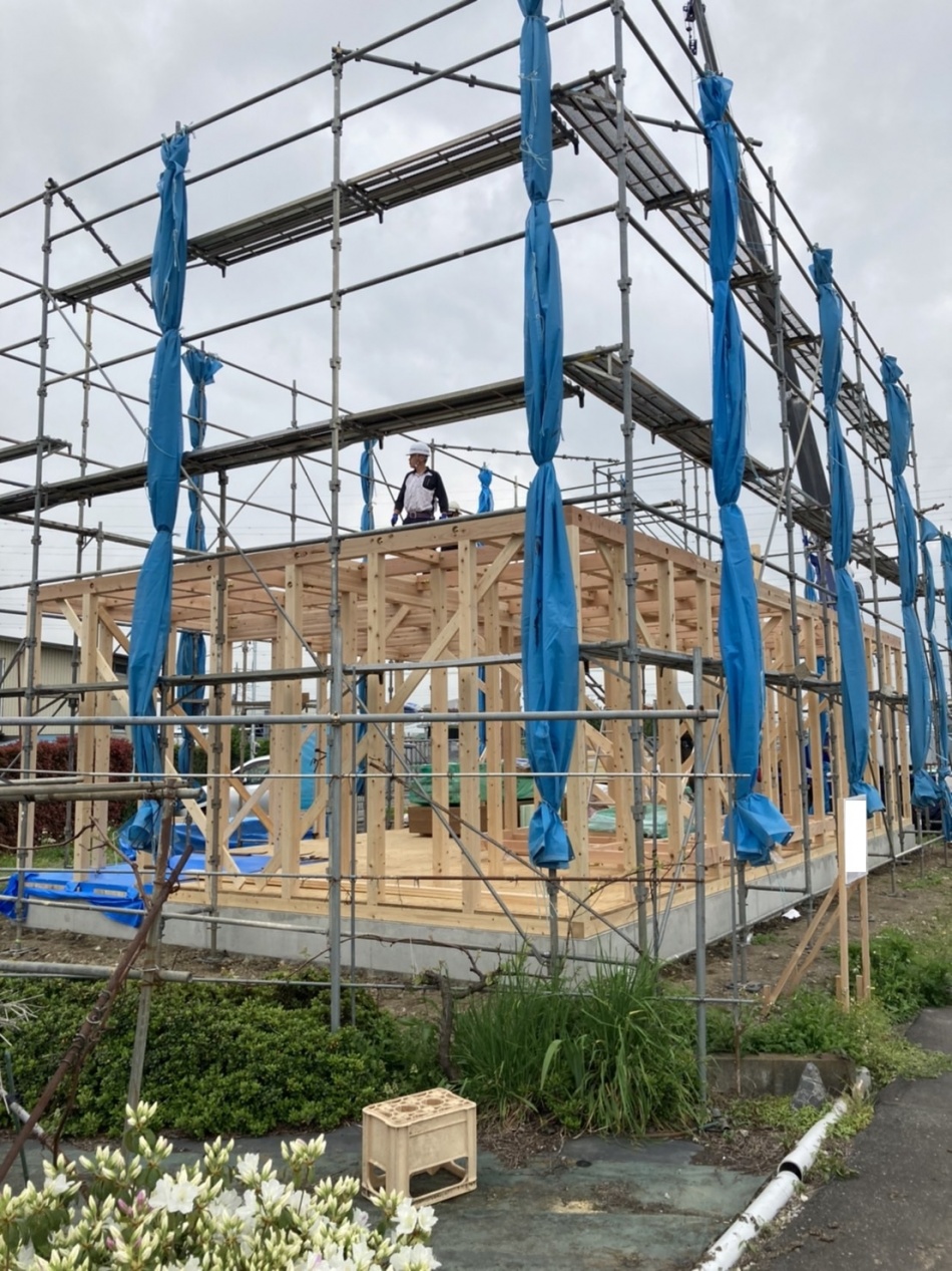 埼玉県三郷市U様邸注文住宅新築工事は上棟しました。