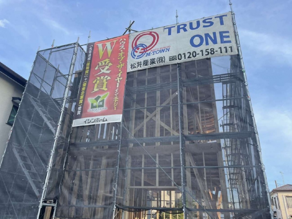 埼玉県三郷市Y様邸新築工事は上棟しました。