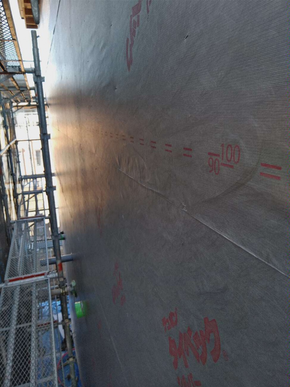 埼玉県吉川市Y様邸注文住宅新築工事はタイベックシルバーを施工しました。