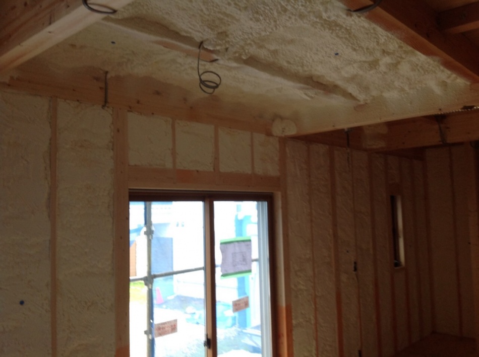 【埼玉県三郷市】K様邸は吹き付け断熱工事を行いました。松井産業 イシンホーム三郷店