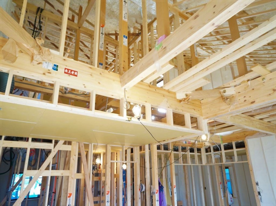 イシンホームの赤王者梁 松井産業