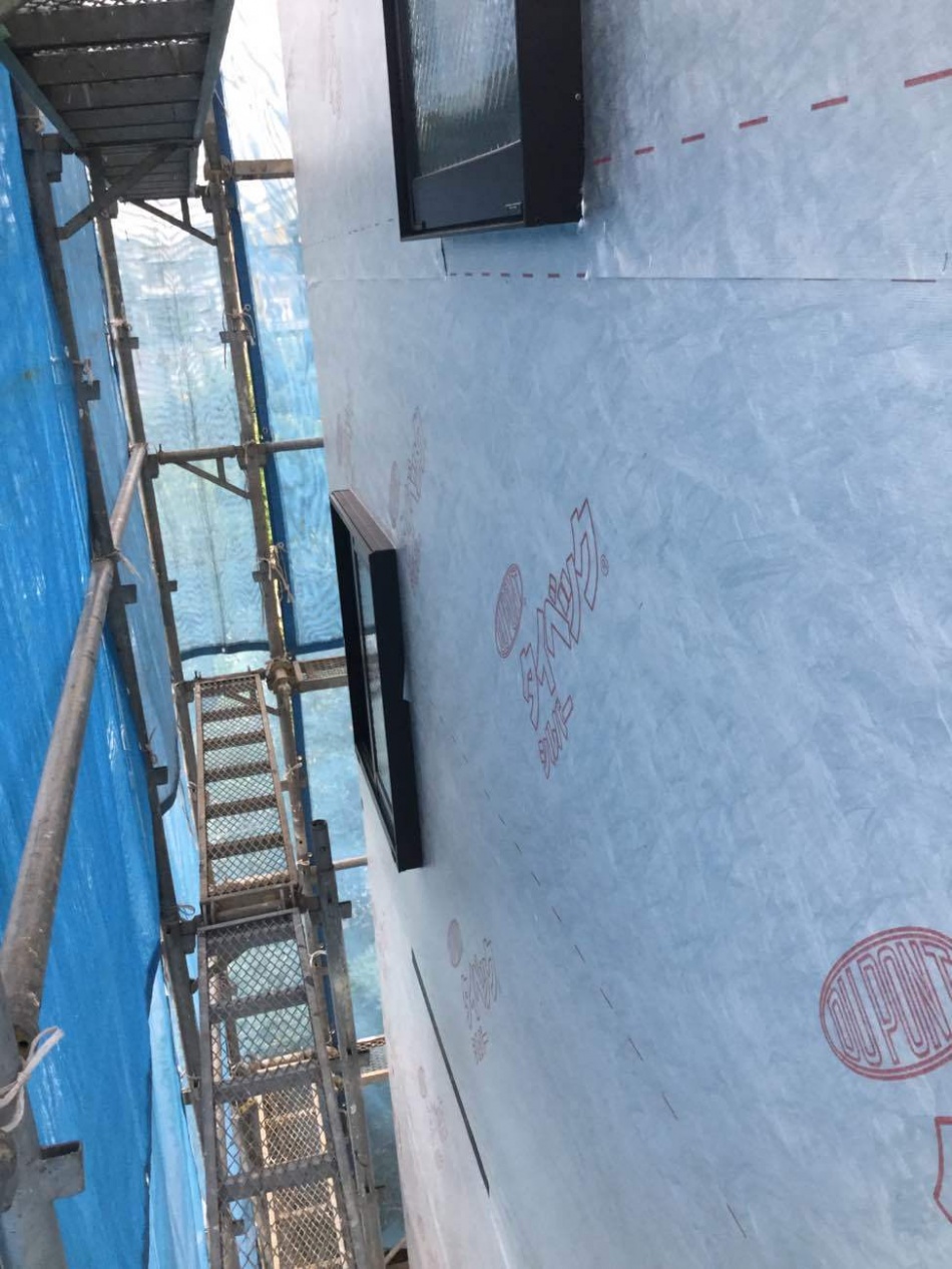 埼玉県吉川市I様邸はタイベックシルバー施工しました。