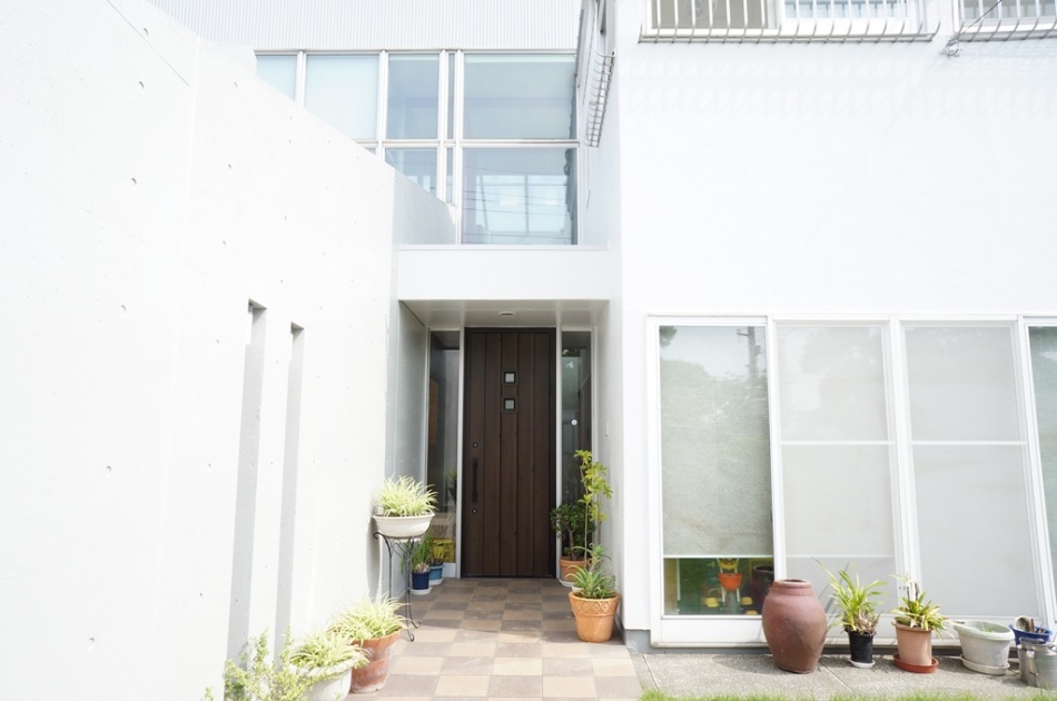 三郷市I様外壁塗装工事 ランデックスコートWS疎水剤FC特殊工法を