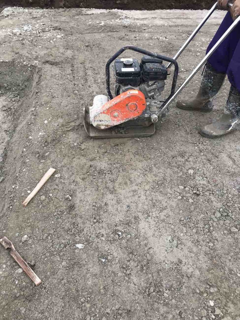 埼玉県三郷市U様邸は基礎工事を行っています。