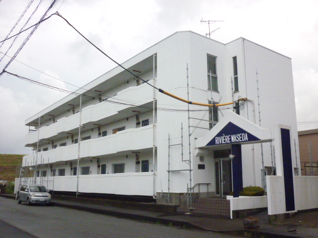 【三郷市】N様賃貸マンションの外壁塗装工事がはじまりました。