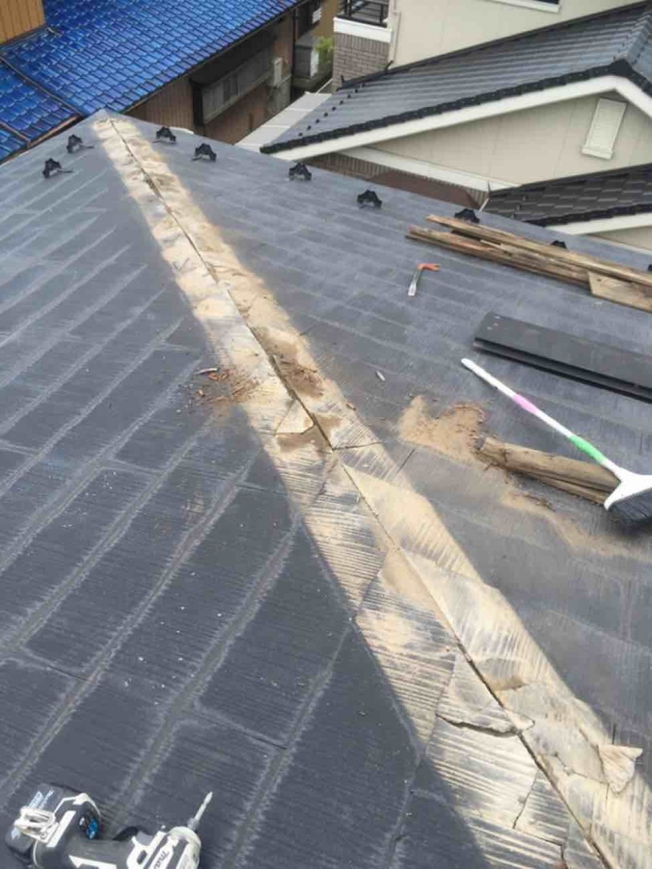 埼玉県三郷市S様邸は屋根補修工事を行いました。