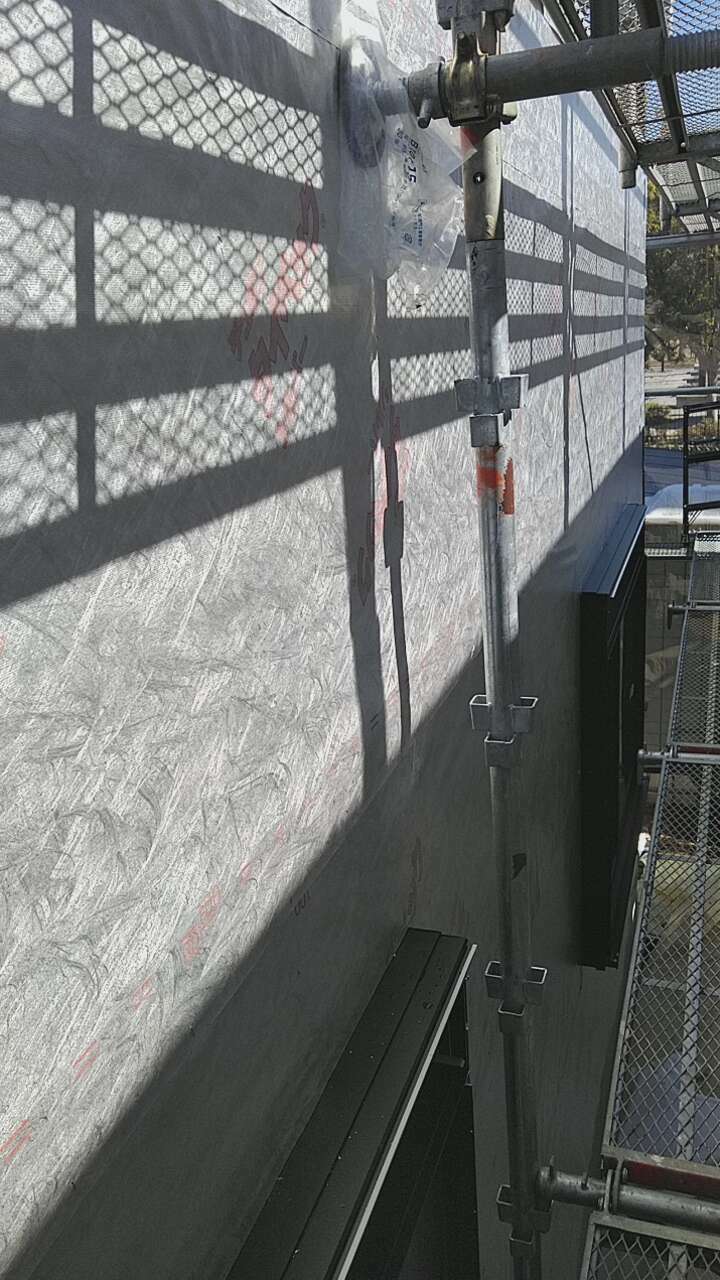 埼玉県吉川市M様邸注文住宅新築工事はタイベックシルバーを施工しました。