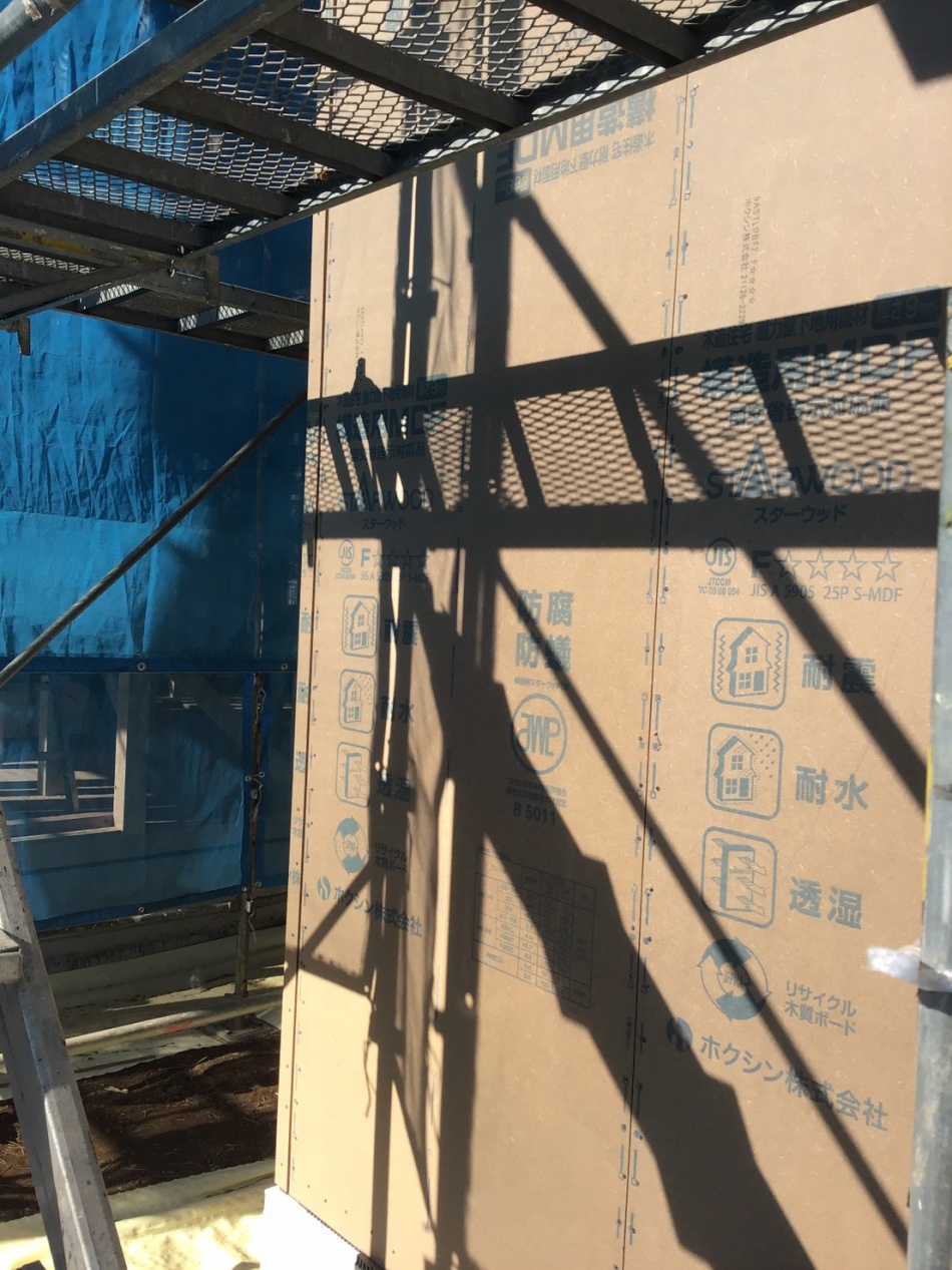 埼玉県三郷市O様邸戸建て賃貸住宅は外部パネル張りを行いました。