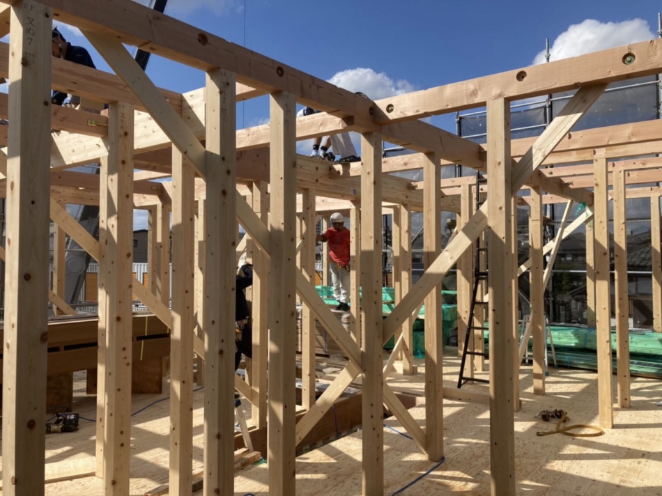 東京都足立区T様邸注文住宅新築工事は上棟しました。