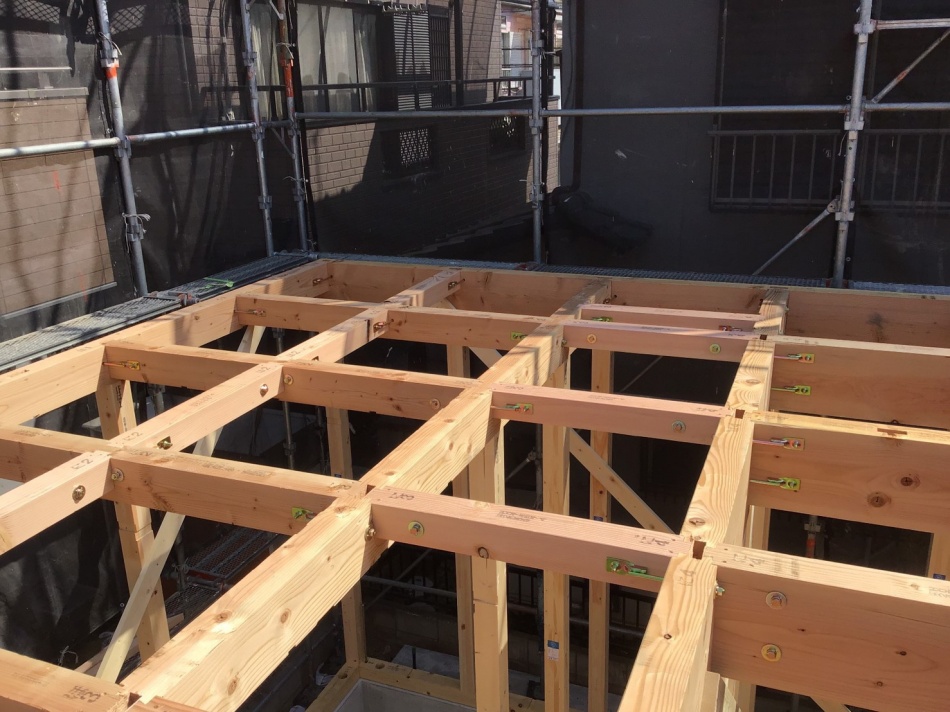 吉川市S様邸は上棟しました。松井産業