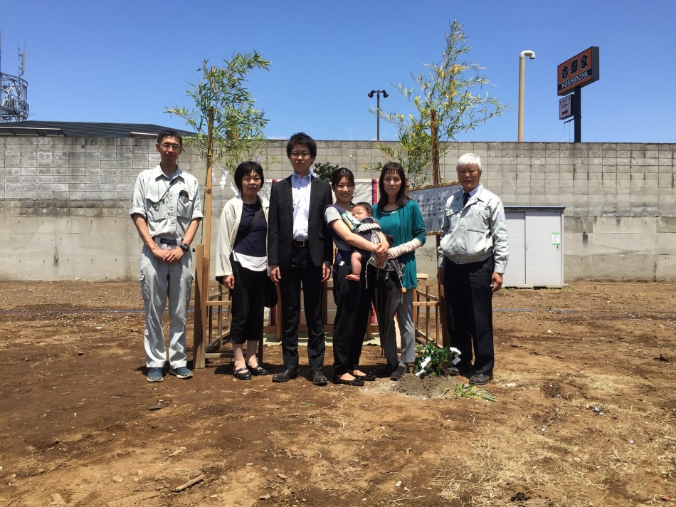 春日部市O様邸「床暖涼夏でますます夏涼しく冬あたたかい高性能で省エネなZEHを超えたゼロセッチ住宅」の地鎮祭を行いました。