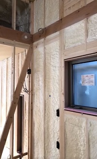 三郷市K様邸は吹き付け断熱工事を行いました。松井産業