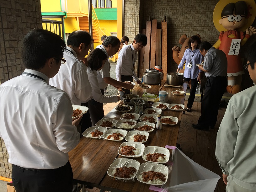 松井産業名物の朝食会でした。