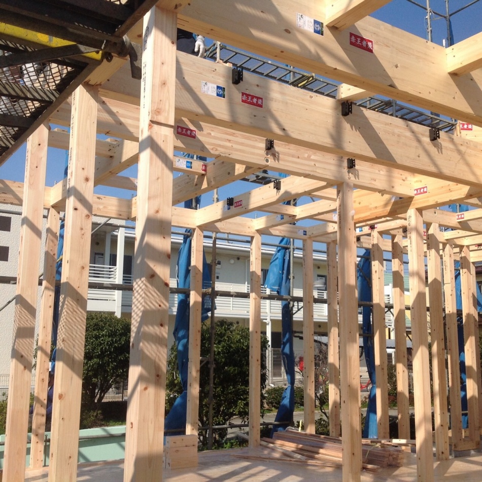 【埼玉県吉川市S様邸】最高の桧とレッドウッドを使った新築住宅を上棟いたしました。松井産業