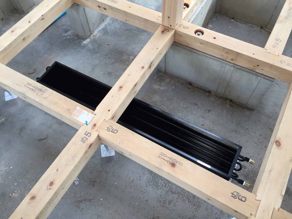 上棟したY様邸には床暖冬涼夏がついています。