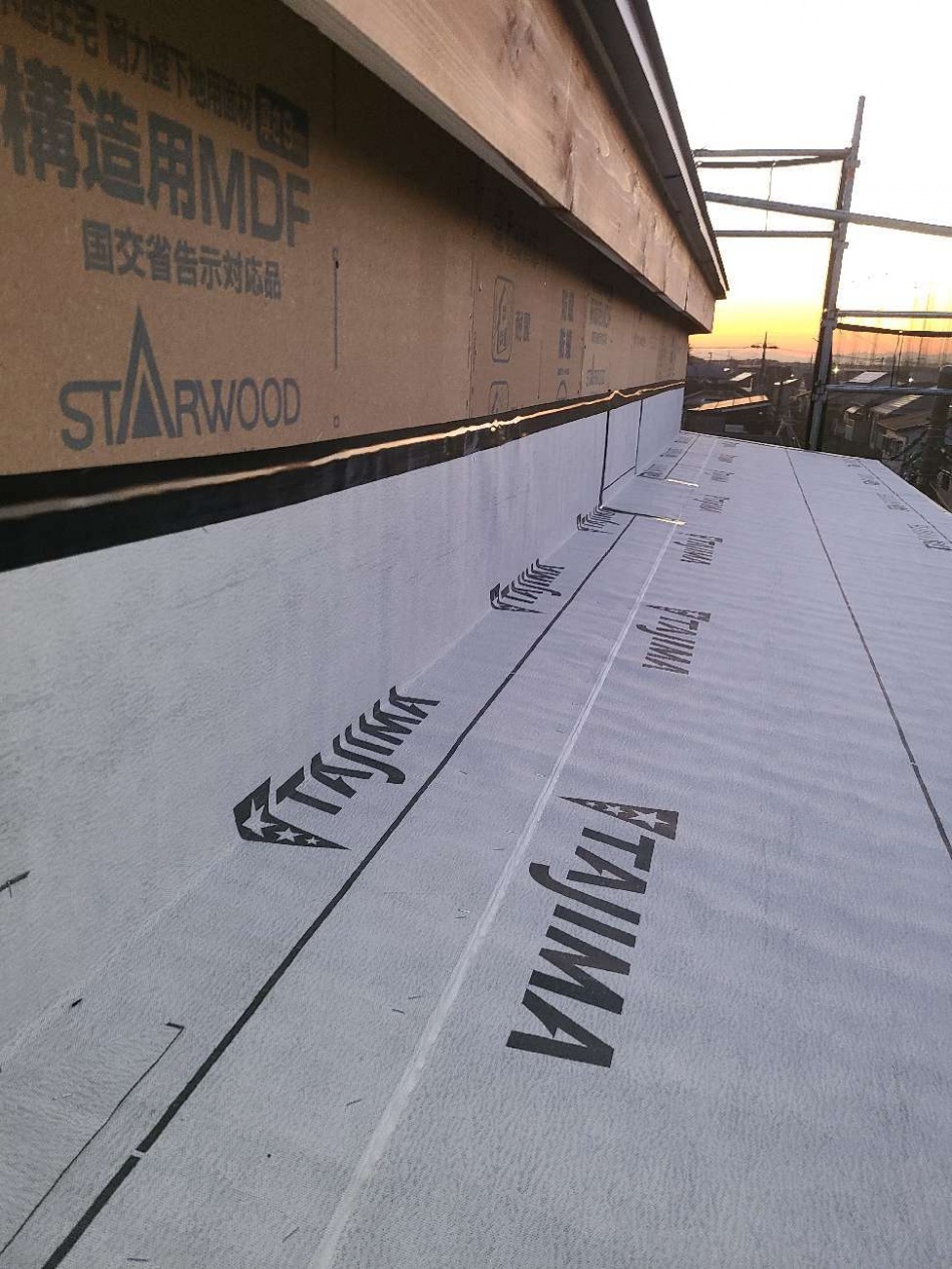 埼玉県吉川市I様邸ルーフィング工事が完了しました。