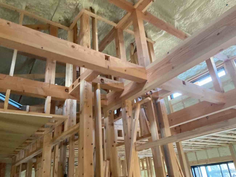 埼玉県三郷市S様邸注文住宅新築工事はウレタン吹付け断熱工事を行いました。