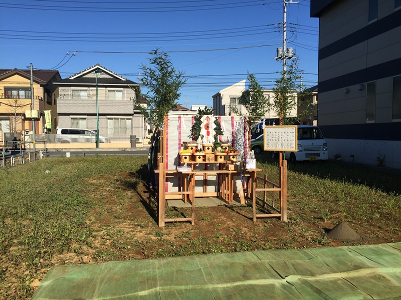 【埼玉県三郷市】W様ガレージハウス賃貸住宅新築工事地鎮祭を行いました。松井産業株式会社 イシンホーム三郷店