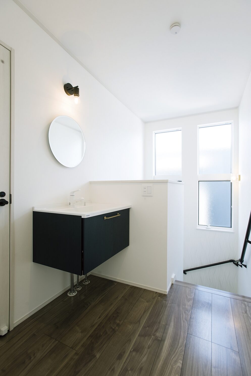 【イシンホーム三郷店】朝の「洗面所渋滞」をスマートに解決！