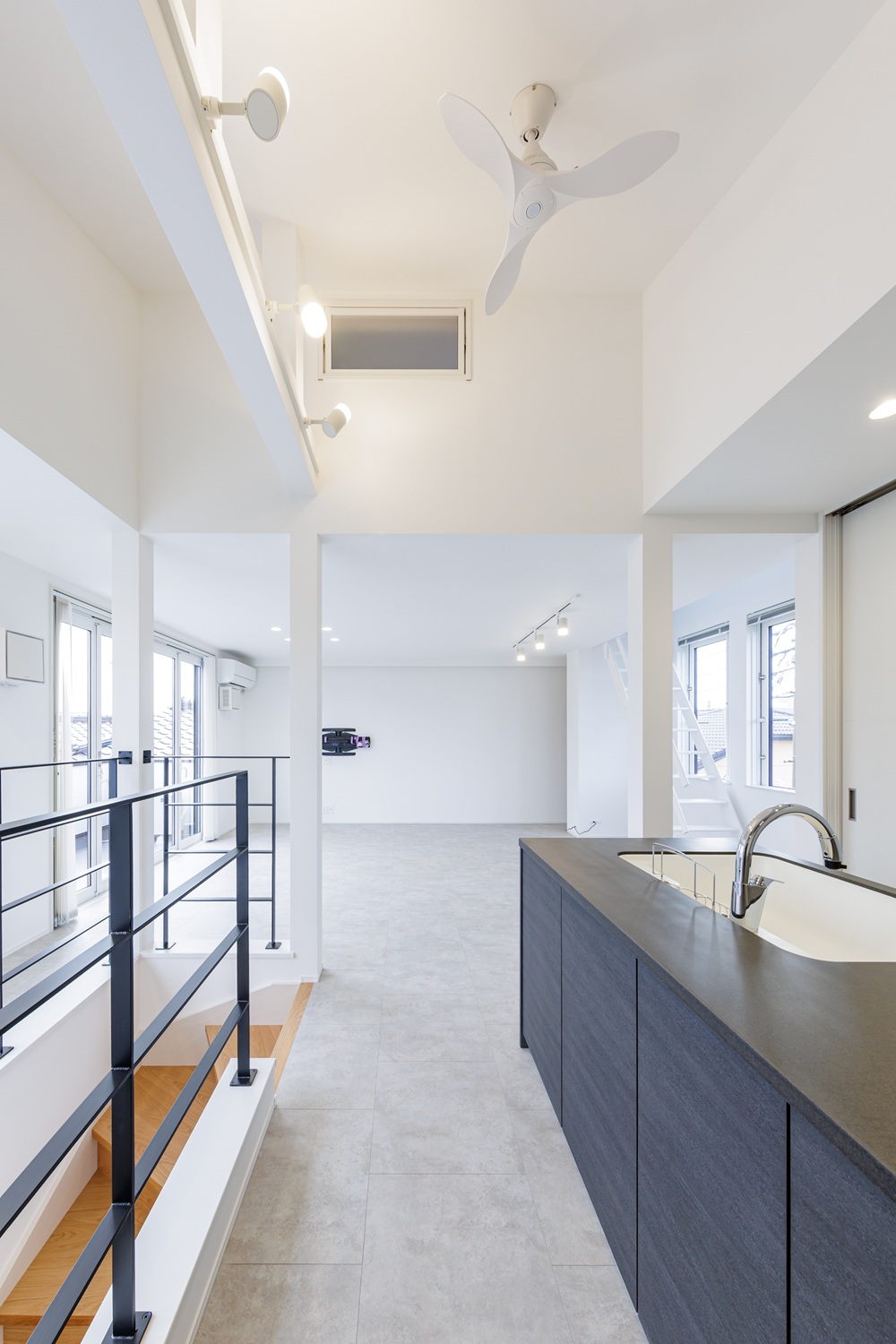 美意識と収益動線を編み込んだガレージ併設型・次世代住宅 千葉県松戸市 N様邸